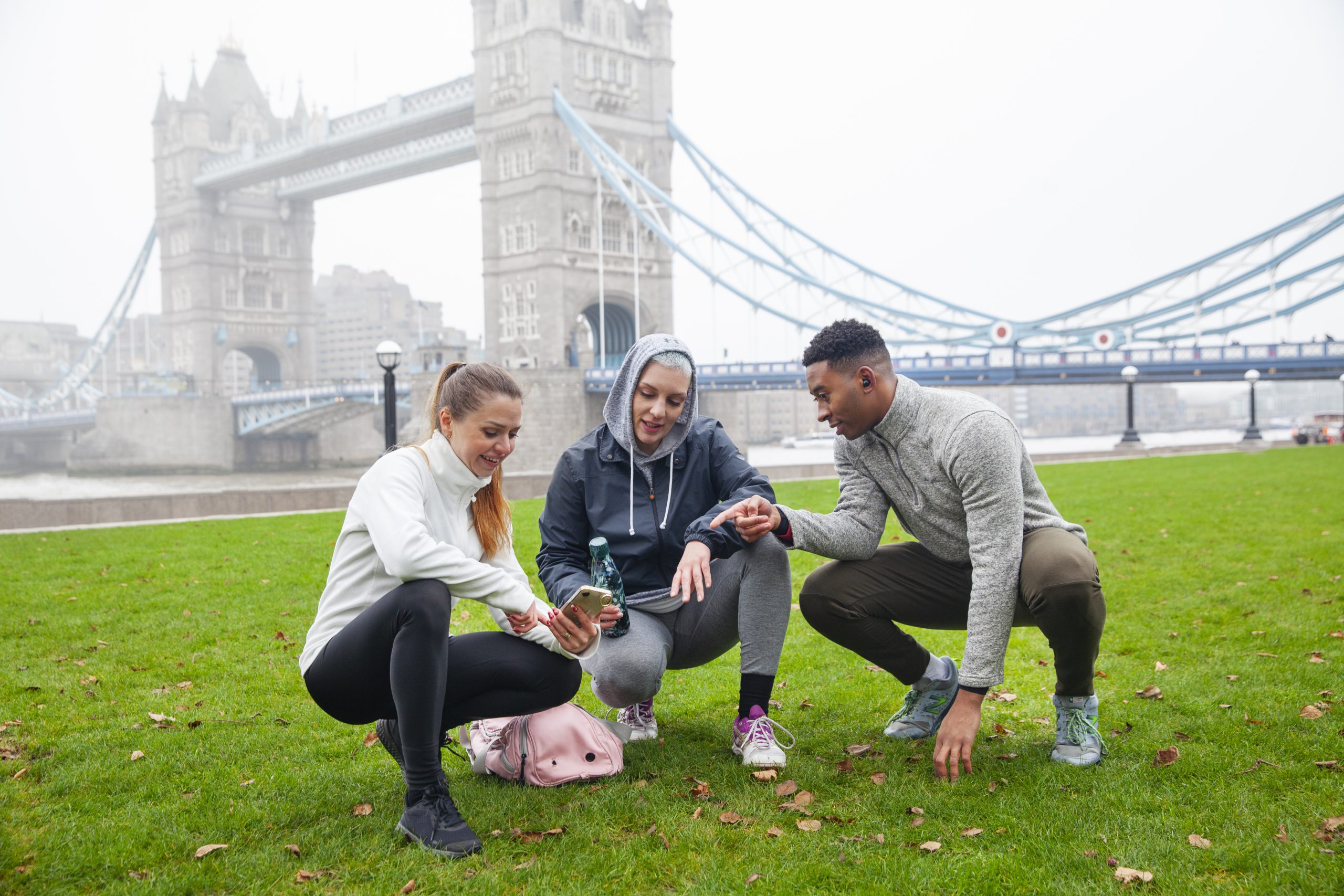 Jóvenes participando en actividades al aire libre en Dublín durante el programa de intercambio en Irlanda
